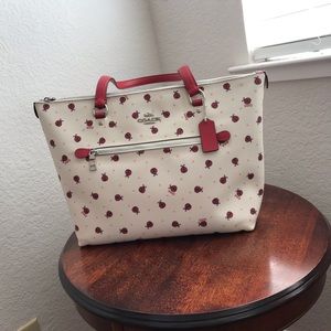 Coach Tote
